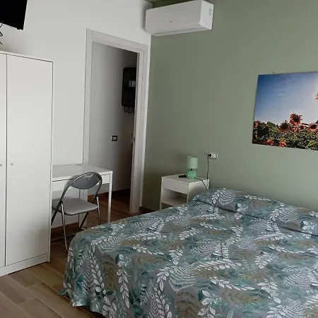 Salsedine E Girasoli 3* Civitanova Marche